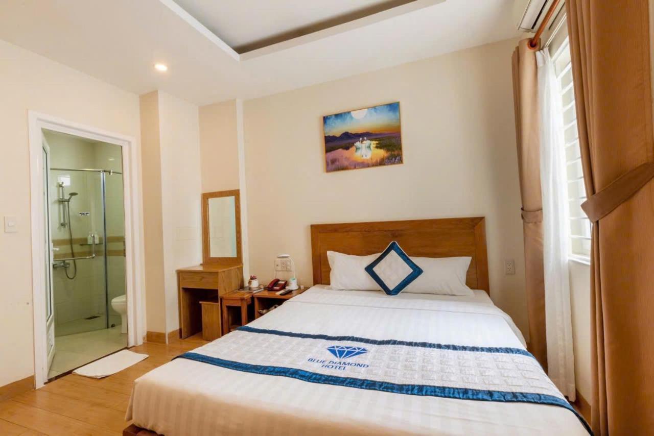 Blue Diamond Airport - San Bay Tan Son Nhat โฮจิมินห์ซิตี้ ภายนอก รูปภาพ