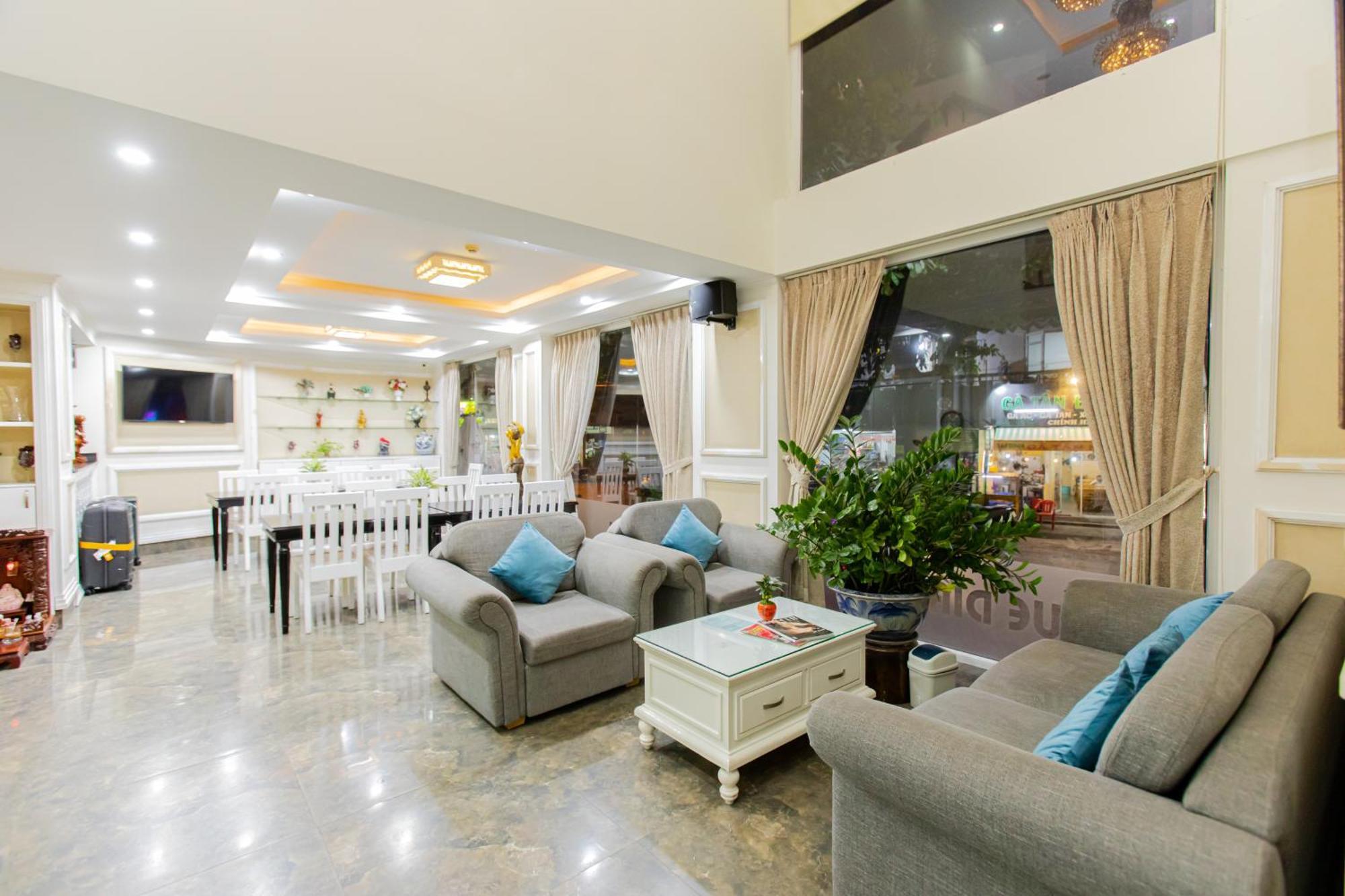Blue Diamond Airport - San Bay Tan Son Nhat โฮจิมินห์ซิตี้ ภายนอก รูปภาพ